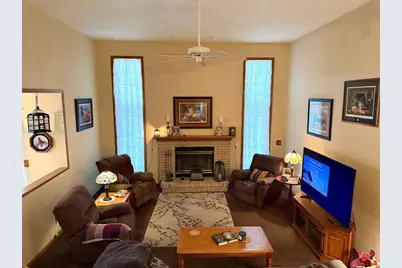 2884 Westmoor Road, Oshkosh, WI 54904 - Photo 11
