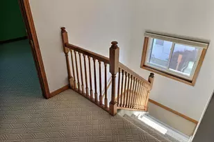 806 W 8th Ave, Oshkosh, WI 54902 - Photo 11