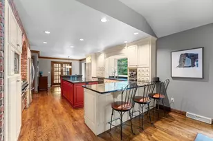 152 Garden Gate Ct, Green Bay, WI 54313 - Photo 5