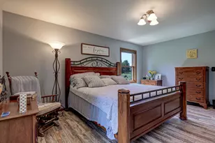 424 Vandeloo St, Kaukauna, WI 54130 - Photo 23