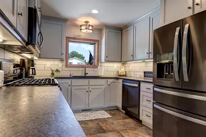 424 Van De Loo Street, Kaukauna, WI 54130 - Photo 21