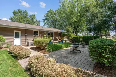W6462 Lakeview Court, Menasha, WI 54952 - Photo 39