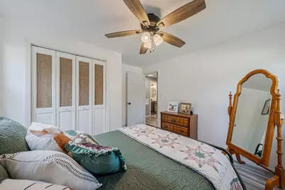 1942 Harold Street, Green Bay, WI 54302 - Photo 19