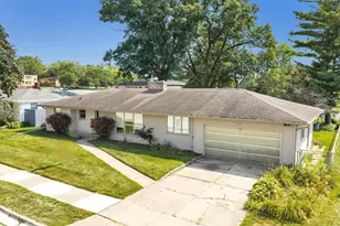 1131 St Agnes Dr, Green Bay, WI 54304 - Photo 31