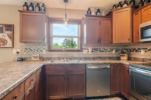810 Rusty Ct, Kaukauna, WI 54130 - Photo 11