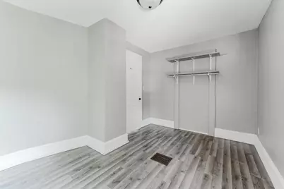687 Central Street, Oshkosh, WI 54901 - Photo 5