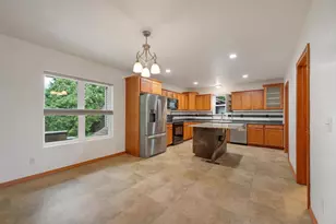 2620 Bellevue St, Green Bay, WI 54311 - Photo 5