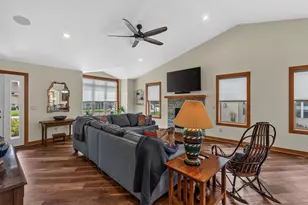 1373 Candlelight Ln, Fond du Lac, WI 54937 - Photo 7