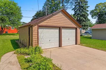 317 Lau Street, Green Bay, WI 54302 - Photo 31