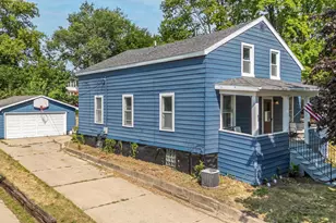121 S Church St, Berlin, WI 54923 - Photo 3