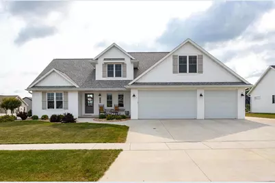 N9270 Laura Street, Appleton, WI 54915 - Photo 1