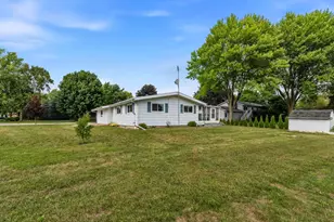 2309 Mary Ave, New Holstein, WI 53061 - Photo 31