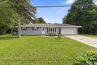 3656 Humboldt Road, Green Bay, WI 54311 - Photo 1