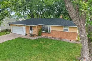 742 Westwood Dr, De Pere, WI 54115 - Photo 37
