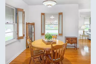 1006 Evans Street, Oshkosh, WI 54901 - Photo 5