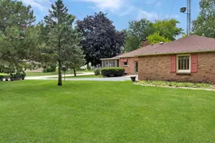 1006 Evans St, Oshkosh, WI 54901 - Photo 21