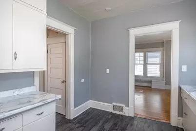 238 W Irving Avenue, Oshkosh, WI 54901 - Photo 11