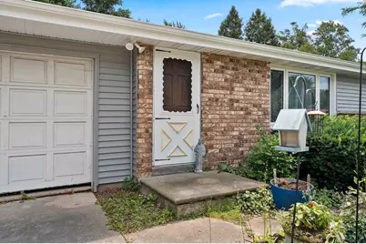 2661 Clive Street, Green Bay, WI 54313 - Photo 3
