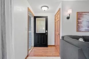2559 Wildflower, Green Bay, WI 54311 - Photo 3