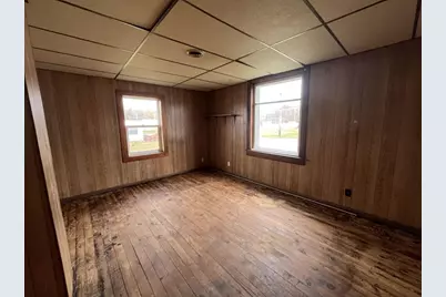 109 N Richmond Street, Gillett, WI 54124 - Photo 11
