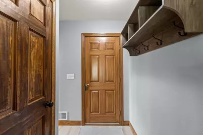 W5876 Blue Bonnet Drive, Appleton, WI 54915 - Photo 29