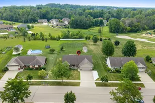 3487 Chatsworth Dr, Green Bay, WI 54313 - Photo 33