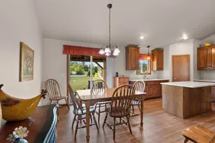 3487 Chatsworth Dr, Green Bay, WI 54313 - Photo 15