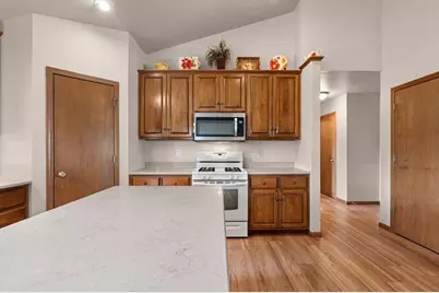 3487 Chatsworth Drive, Green Bay, WI 54313 - Photo 13