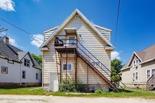 327 N Macy St, Fond du Lac, WI 54935 - Photo 5