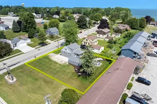 84 E North Water St, Algoma, WI 54201 - Photo 29