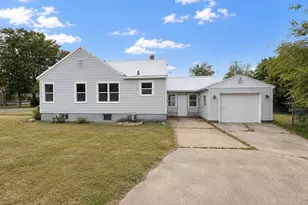 1900 16th Ave, Menominee, MI 49858 - Photo 3