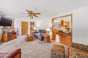 1904 Dakota Ct, Arkdale, WI 54613 - Photo 7