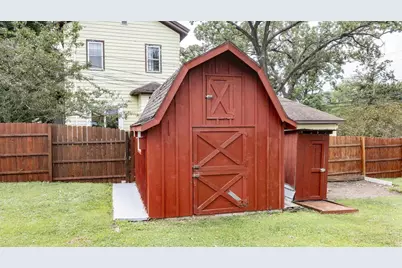 119 W Badger Street, Waupaca, WI 54981 - Photo 7