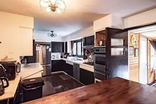 119 W Badger St, Waupaca, WI 54981 - Photo 11