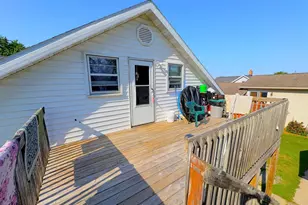 843 W 9th Ave, Oshkosh, WI 54902 - Photo 11