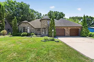 3452 Bay Highlands Dr, Green Bay, WI 54311 - Photo 1