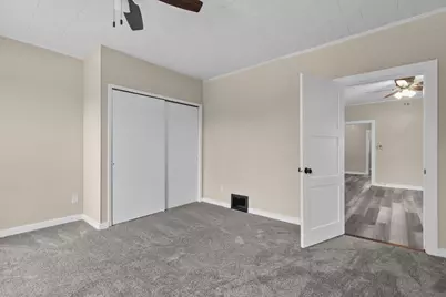 1025 School Avenue, Oshkosh, WI 54901 - Photo 11
