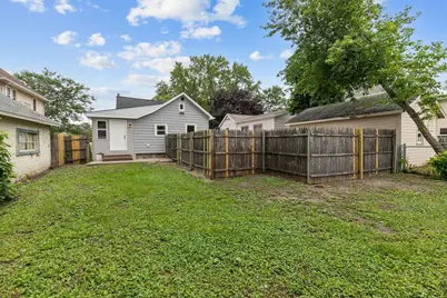 1025 School Avenue, Oshkosh, WI 54901 - Photo 33