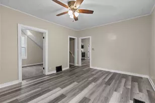1025 School Ave, Oshkosh, WI 54901 - Photo 5