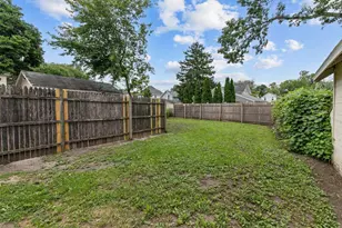 1025 School Ave, Oshkosh, WI 54901 - Photo 31