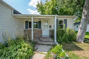 524 S 6th St, De Pere, WI 54115 - Photo 33