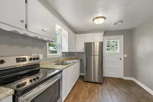 524 S 6th St, De Pere, WI 54115 - Photo 7