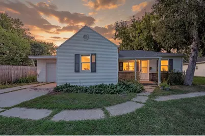 524 S 6th Street, De Pere, WI 54115 - Photo 1
