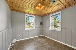 524 S 6th St, De Pere, WI 54115 - Photo 13