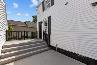 402 E Harding Drive, Appleton, WI 54915 - Photo 5