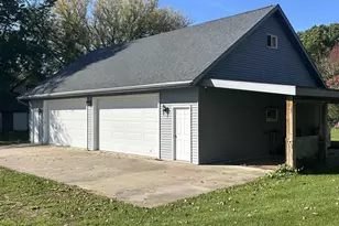 W5102 Carney Rd, Hilbert, WI 54129 - Photo 35