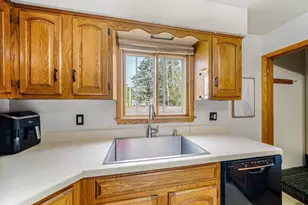 1918 Alaska St, Oshkosh, WI 54902 - Photo 13