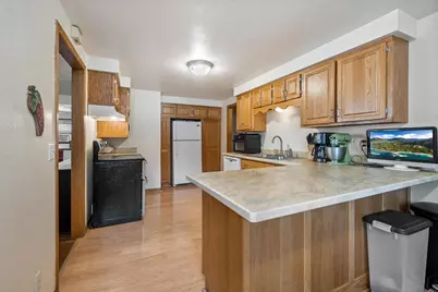 120 5th Street, Oconto, WI 54153 - Photo 9