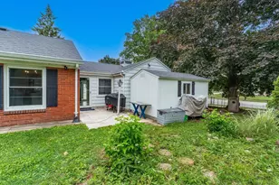 434 Beaupre St, Green Bay, WI 54301 - Photo 7