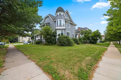 803 N Broadway, Green Bay, WI 54303 - Photo 1